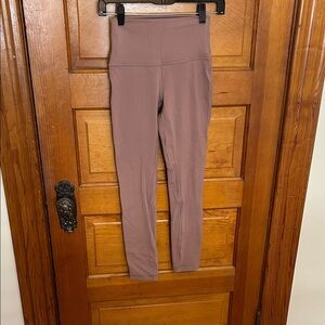 Lululemon Athletica Dusty Rose Leggings 25”